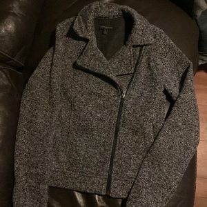 Banana Republic sweater size small